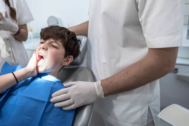 Best Emergency Tooth Extraction in Alhambra, CA